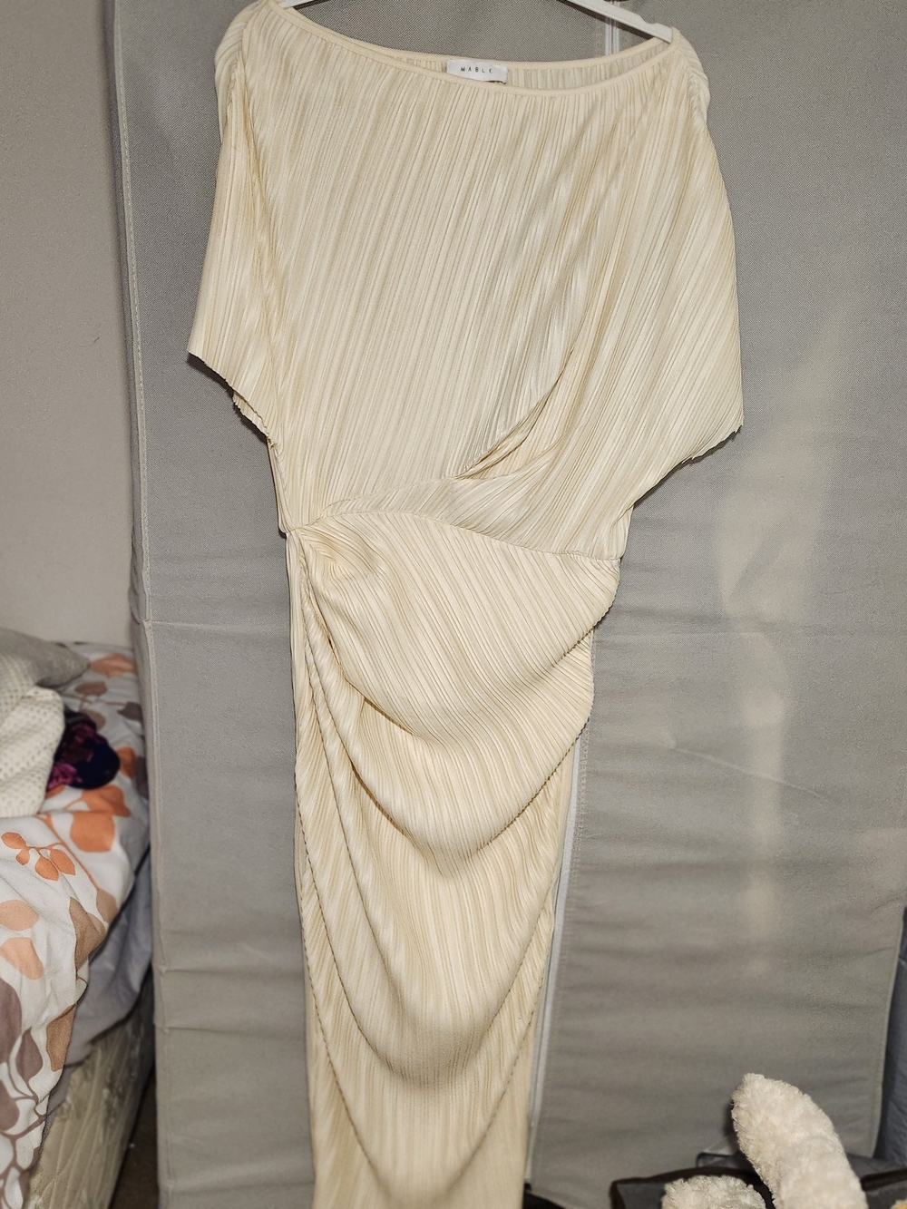 One-Shoulder Cream Pleated Draped Dress
